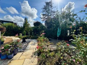 Photo 21- click for photo gallery